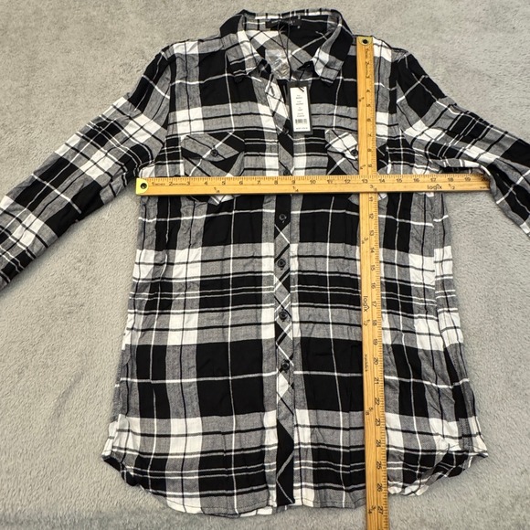 NEW Romeo & Juliet Couture button front Flannel Black/White plaid‎ tunic, M NWT - Picture 8 of 11